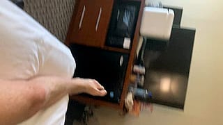 Friend makes me cum at a hotel'