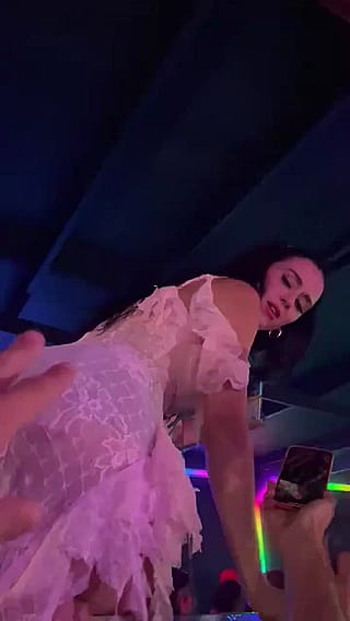 Katy perry letting fans spank her Ass'