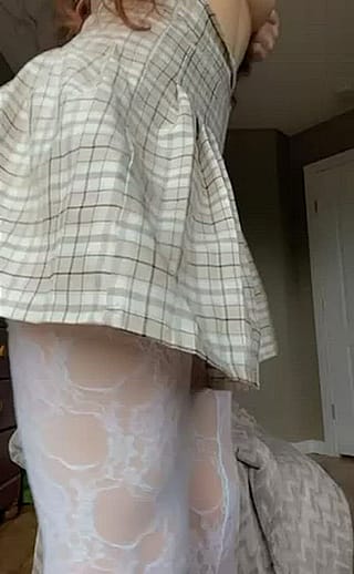 Fuck me in my lace stockings 😜'