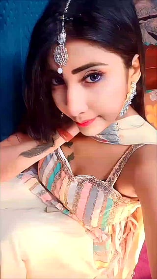 Bengali girl stripping Punjabi suit before'