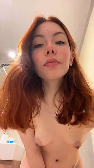 Hey, click my link in the bio for more of me!'