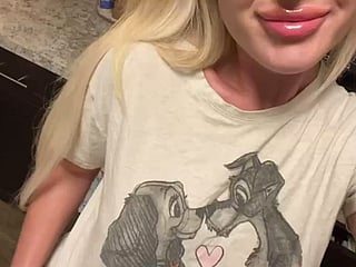Big Tits Boobs Tits: Daddy, I bet you like to give me advice'