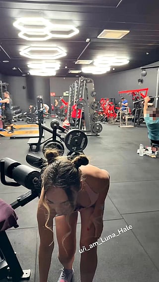 New Gym, New Nerves: Flashing for the First Time'