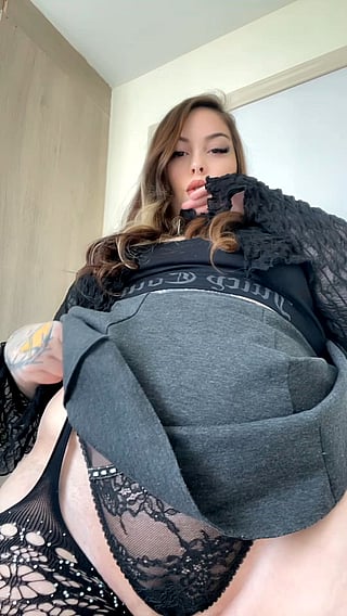 Thick Goth Slut: Front vs Back'