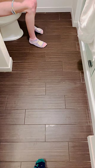 I Can't Even Use the Bathroom in Peace: Amateur, BBC, Blowjob, Funny, Homemade, JadaTaykesIt, OnlyFans, Story, Teen'