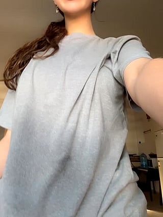 Blowjob, Boobs, Pussy: The Ultimate Baggy Clothes Experience'