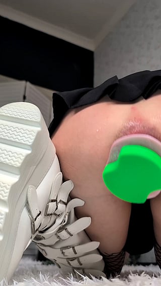Gape-O-Mania: A Sneak Peek Inside the Gaping Asshole'