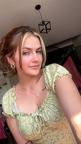 Cute Teen Teasing: Bracefaced Beauty Shows Off Her Personality'