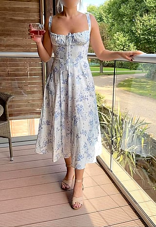 Fancy Family Event, But I Can't Stop Being Naughty'