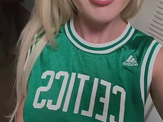 19yo Boobies: Get Your Fix with This Huge Titty Teen'