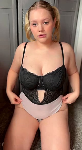 Busty Teen Enjoys Her Day'