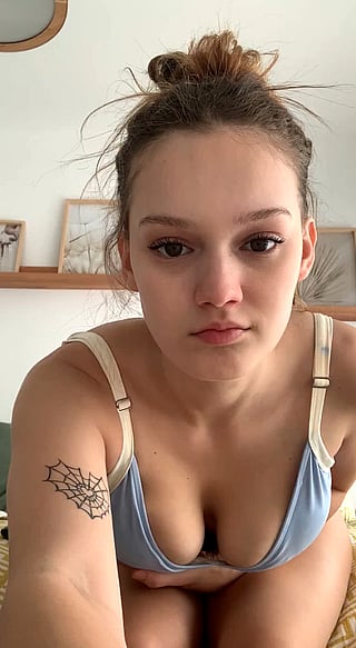 Amateur Big Tits: Do Guys Think My Body Type Is Sexy Enough?'