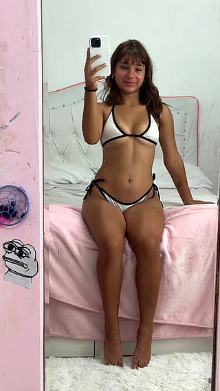Pint Sized Fuckdoll'