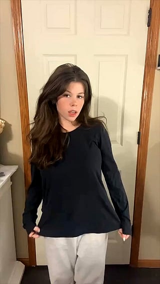 Busty College Teen Tits Showcase'