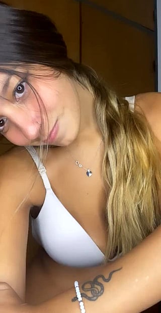 Am I Cute Enough to Take on a Date? Just Turned 18... Big Tits and Cumshot!'