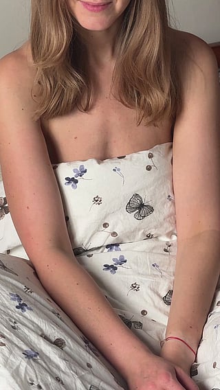 Saggy Tits and a Hairy Pussy: A Lioness's Pride'