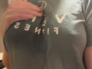 Do I Look Sexy Even With Small Boobs? OnlyFans Teen Amateur NSFW'