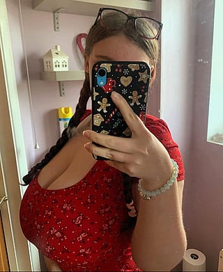 F18 Wanna Be The First To See Them Naked Daddy - Amateur, Barely Legal, Big Tits, Tits'