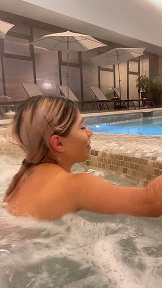 Happy Valentine's Day: Amateur, Ass, SweetPetite'