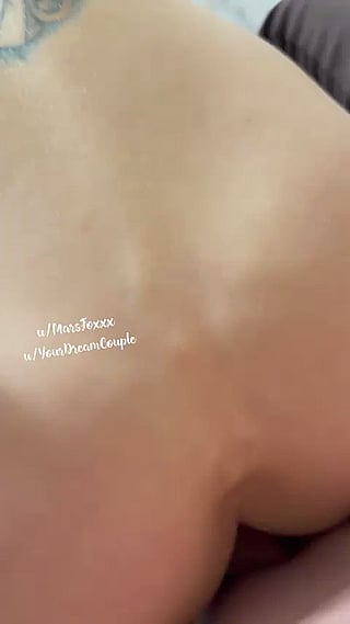 MarsFoxxx Threesome: 'She tastes so good on your cock''
