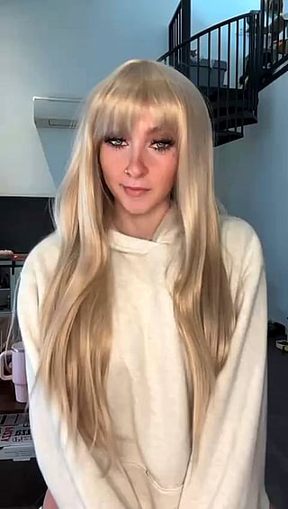 Best of Both Worlds: Amateur Thot with Big Tits'