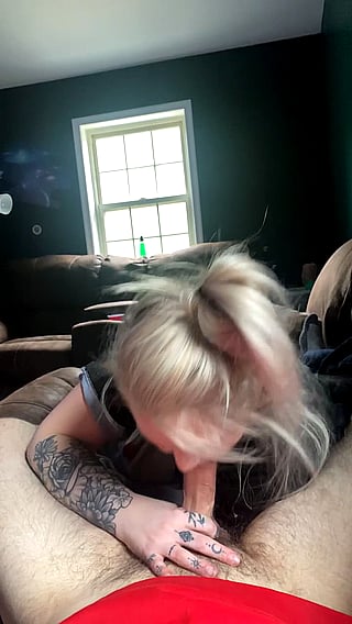 Whoops: Amateur Blowjob Cum'