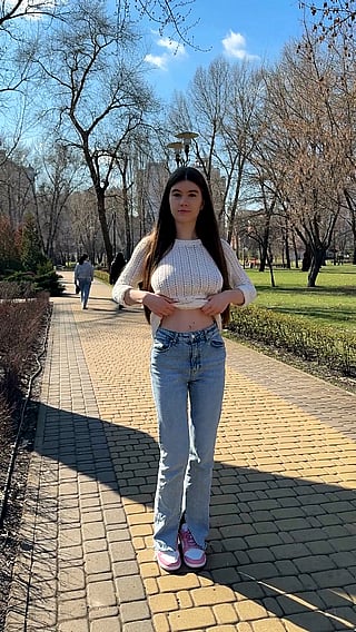 Baring Cute Boobs in the Park'
