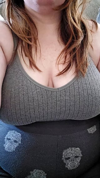 Netflix and Chill with a Big Titty Redhead'