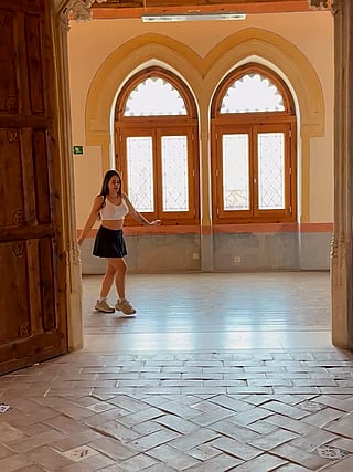 Castle Tour with a Babe in a Skirt and No Panties'