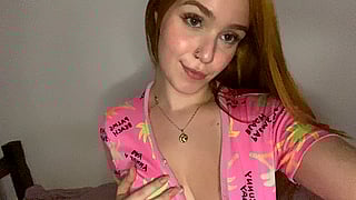 Pussy Pumping: Redhead Strips for the Camera'