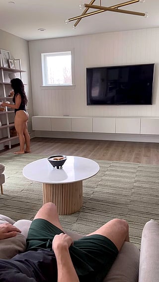 Fuck Me: Big Ass, Big Dick, Blowjob, Cumshot, Doggystyle, Latina'