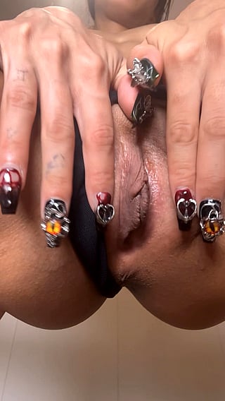 Would You Cum Inside My Pussy? Y or N'