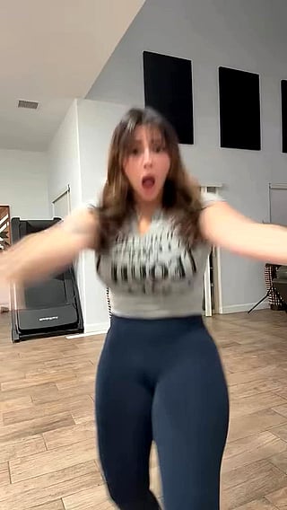 Big Tits Latina Ass Shaking'