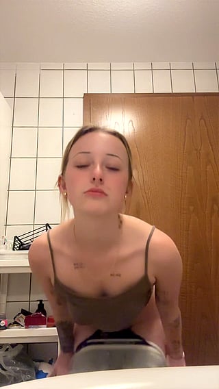 Do I Look Good Sir?: Amateur, Big Tits, and Ass'