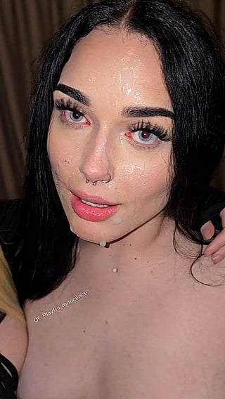 Left or Right: Brunette Blows Cum on Amateur Teen'