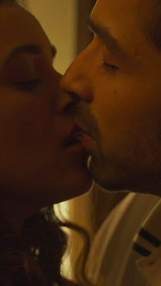 French Kissing: A Sizzling Movie Moment'