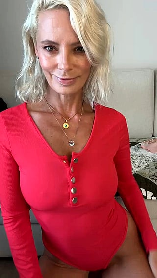 Fuck Me Milf Boobs: Love My Tits'