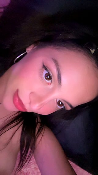 Fuck My Wife: 30-Year-Old Mom of 3 with Big Tits'