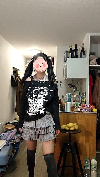 POV: Your girlfriend just came back from a party'