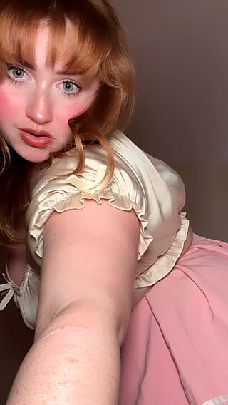 Real Slutty: A Teen's Pussy and Tits'