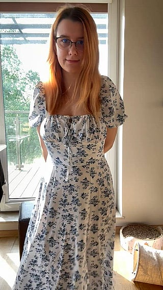 Big Tits Teen Surprises You with Her Size - Amateur OnlyFans Pussy'