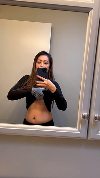Fuck Me Now: Asian MILF Wants Random Stranger'