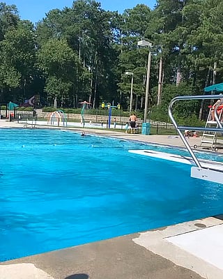 Dive into the Pool with a Big Booty'