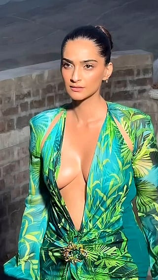 Sonam Kapoor's Big Tits and Instagram MILF'
