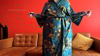 Hot Pregnant Chick Hiding Boobs in Blue Robe'