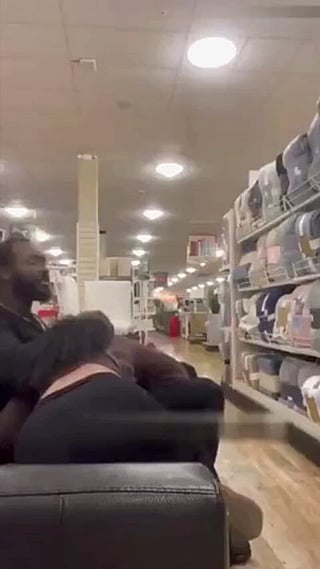 Crazy Cumshot in Public'