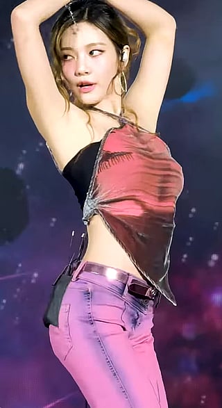 Aespa Ningning: The Ultimate Kpop Experience'