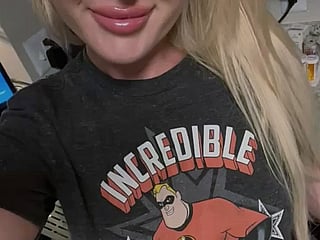 Boobie Babe Reveals Her Thoughts on Big Tits and Boobs'