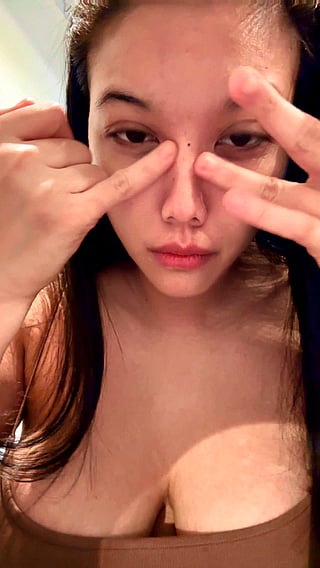 Asian Big Tits: Am I Still a Smash Without Makeup?'