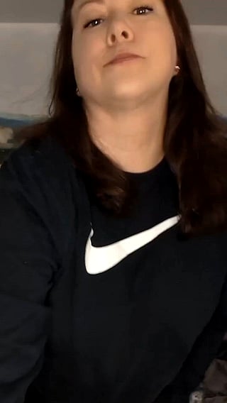 No Bra, No Problem: Big Tits MILF on OnlyFans'